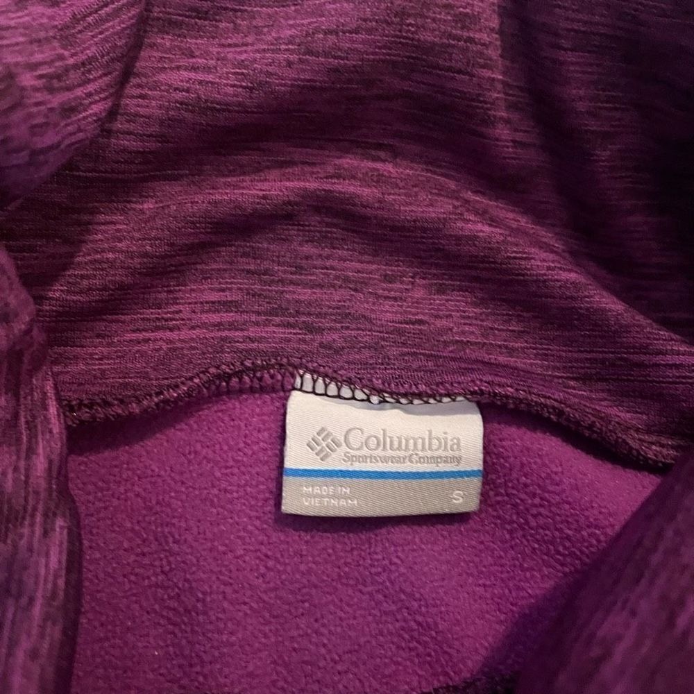 Columbia Purple Athletic Pullover Crewneck Women Small - Picture 3 of 4
